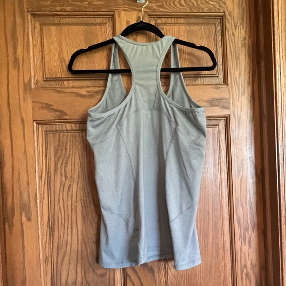 Kyodan Racerback Tank Women’s Medium - Picture 2 of 6